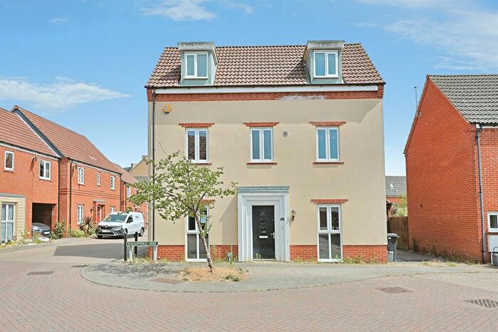 4 Bedroom Detached House For Sale In Maze Avenue, Costessey, Norwich, NR8