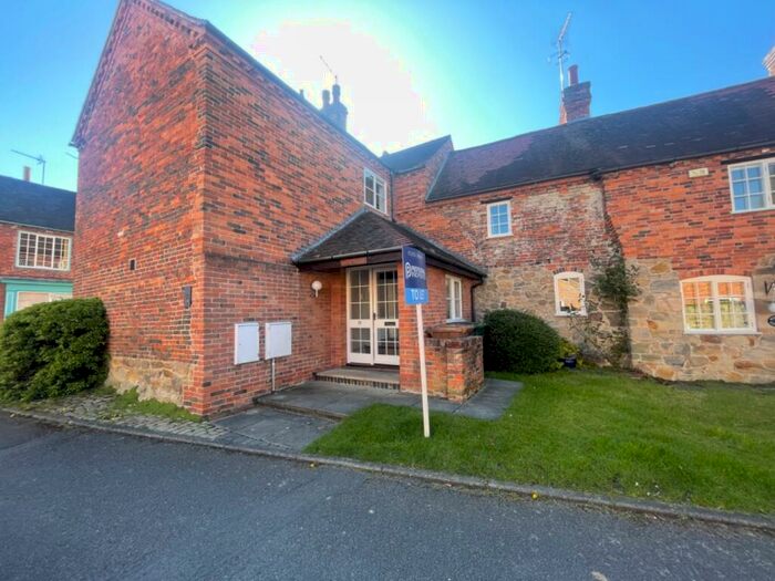 2 Bedroom Cottage To Rent In The Mews, Potter Street, Melbourne, Derby, Derbyshire, DE73