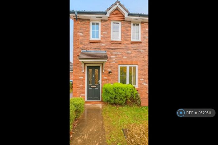 2 Bedroom End Of Terrace House To Rent In Triumph Close, Chafford Hundred, Grays, RM16