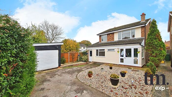 4 Bedroom Detached House For Sale In Vaughan Close, Rayne, Braintree, Essex, CM77