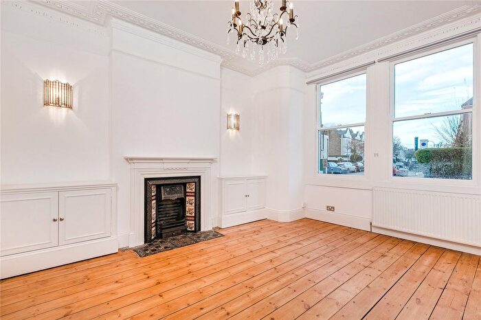 4 Bedroom Terraced House To Rent In Munster Road, Fulham, SW6