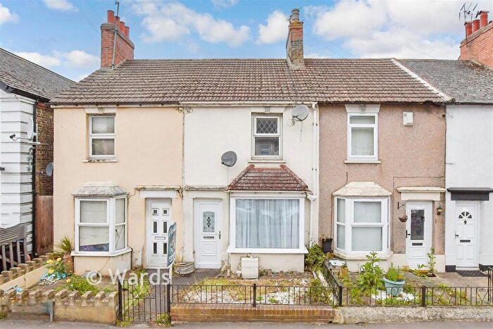 3 Bedroom Terraced House For Sale In Malling Road, Snodland, Kent, Kent, ME6