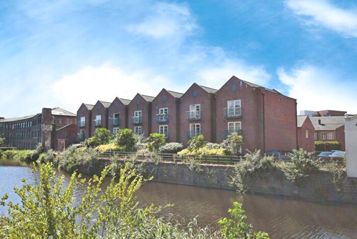 2 Bedroom Flat For Sale In Brooklyn Works, Green Lane, Sheffield, South Yorkshire, S3