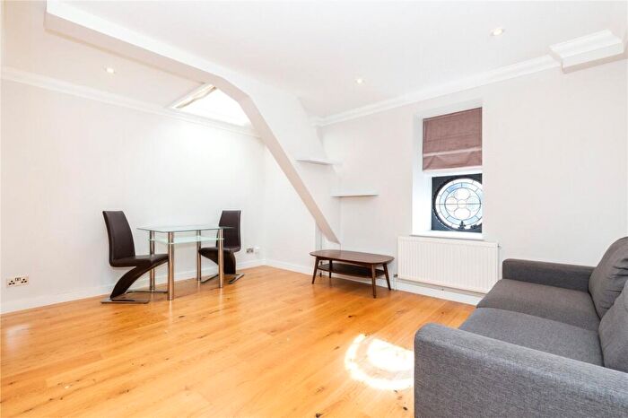 1 Bedroom Apartment To Rent In St. Peters Church Court, Devonia Road, London, N1