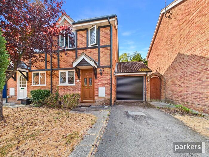 2 Bedroom Semi Detached House For Sale In Sandstone Close, Winnersh, Wokingham, Berkshire, RG41