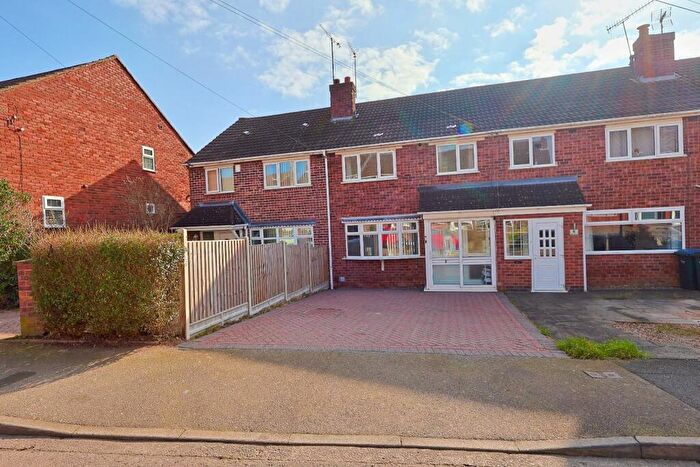 3 Bedroom Terraced House For Sale In Wendover Rise, Allesley Park, Coventry - No Onward Chain, CV5