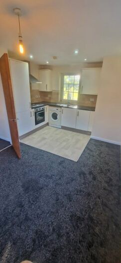 2 Bedroom Flat To Rent In Denmark Street, Wakefield, West Yorkshire, WF1