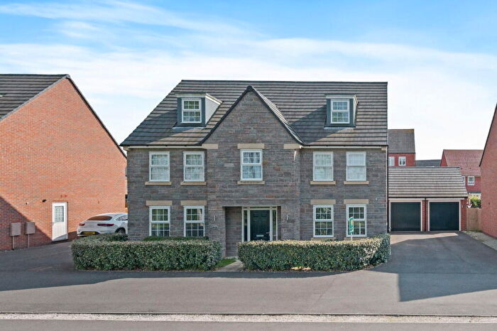 5 Bedroom Detached House For Sale In Southwick Close, Barton Seagrave, NN15