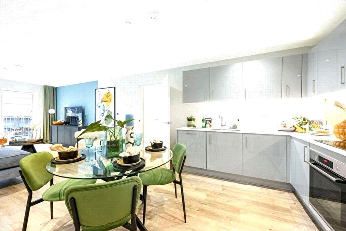 2 Bedroom Apartment For Sale In Barrack Street, Norwich, NR3