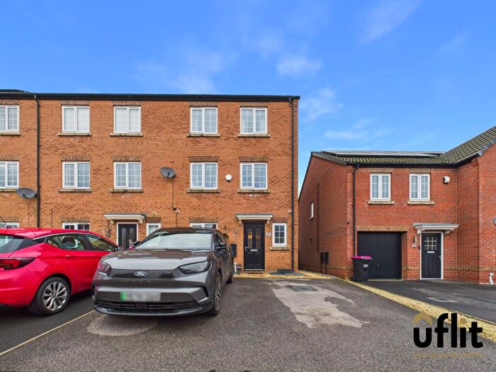 4 Bedroom Semi Detached House For Sale In Trueman Drive, Rawmarsh, Rotherham, S62