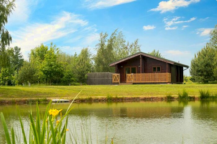 1 Bedroom Lodge For Sale In Stainfield, Market Rasen, Lincolnshire, LN8
