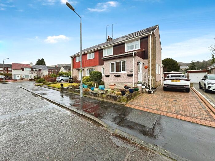 3 Bedroom Semi Detached House For Sale In Mansfeild Crescent, Old Kilpatrick, G60