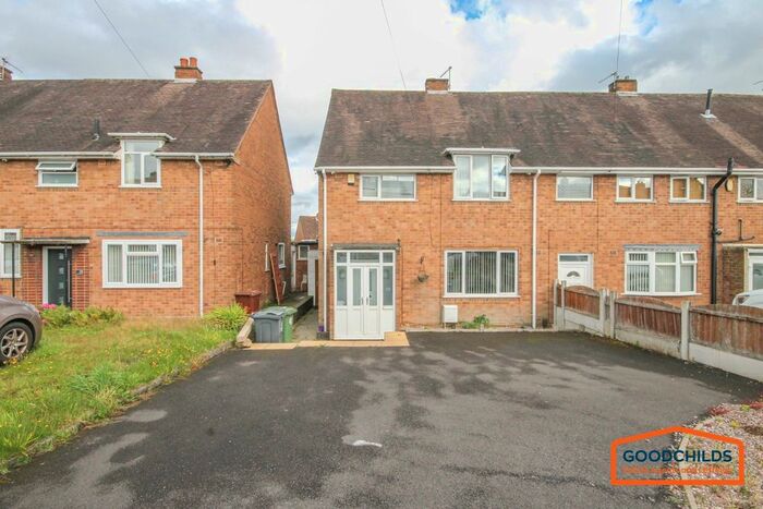 3 Bedroom End Of Terrace House To Rent In Benton Crescent, Bloxwich, WS3