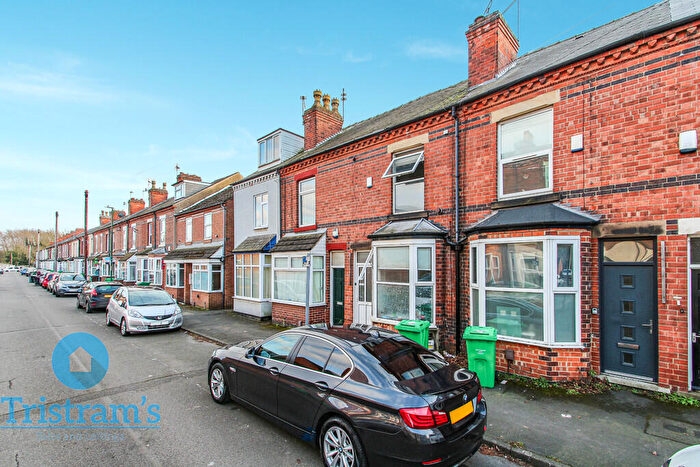 4 Bedroom Terraced House To Rent In Claude Street, Dunkirk, NG7