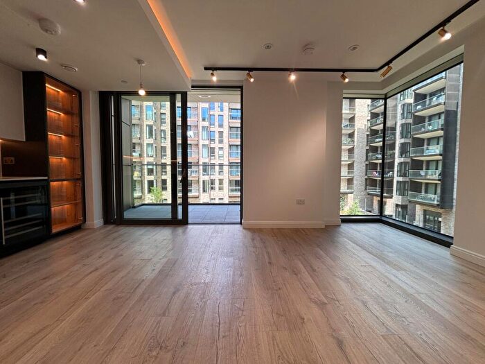 2 Bedroom Flat To Rent In Vermont House, Dingley Road, EC1V