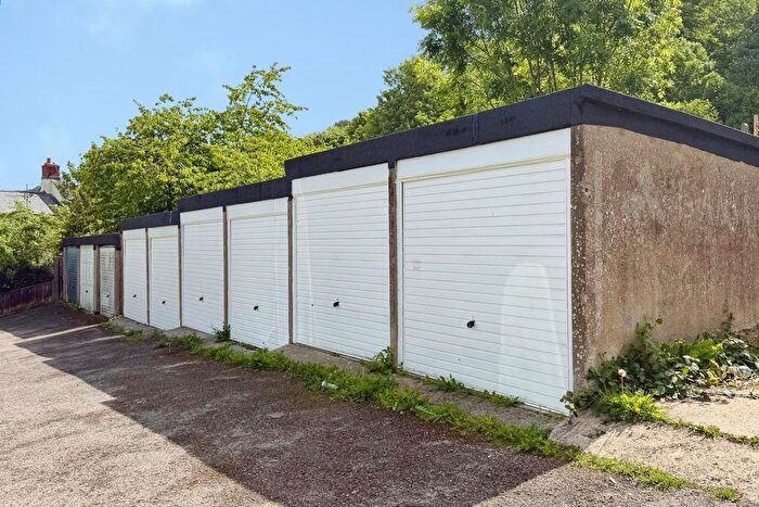Garage / Parking For Sale In Summer Crescent, Stroud, GL5