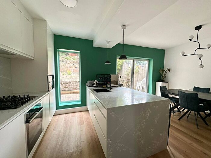 3 Bedroom Property To Rent In Sheldon Road, Sheffield, S7