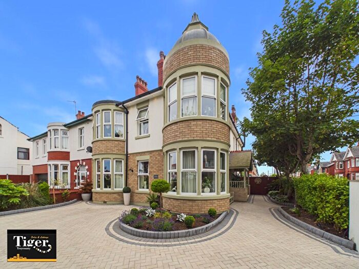 4 Bedroom Semi-Detached House For Sale In Woodstock Gardens, Blackpool, FY4