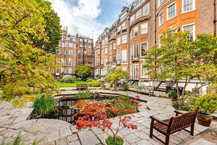3 Bedroom Flat For Sale In Dunraven Street, London, W1K