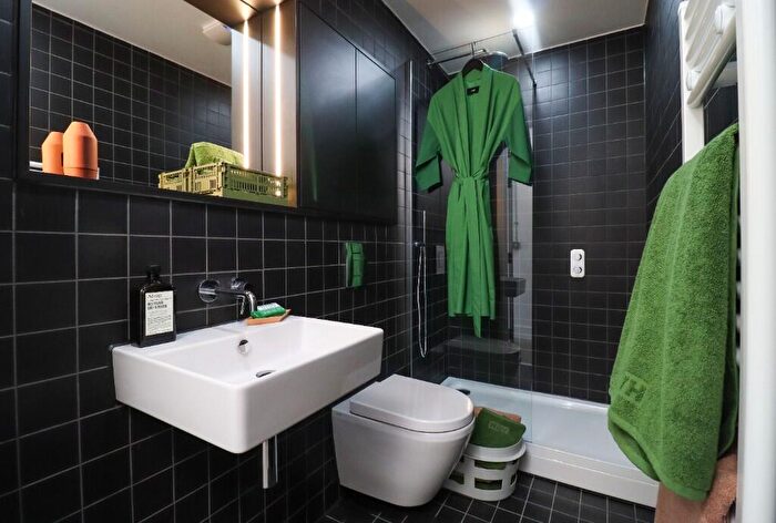 2 Bedroom Apartment To Rent In Thomas Street, Sheffield, S3