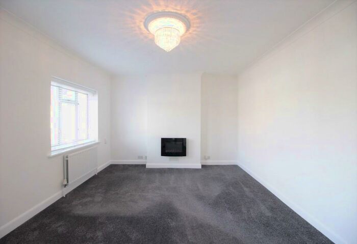 2 Bedroom Apartment To Rent In A Steynton Avenue, Bexley, DA5
