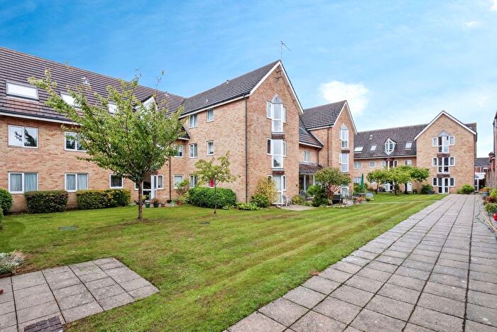 2 Bedroom Flat For Sale In Sunnyhill Road, Poole, Dorset, BH12