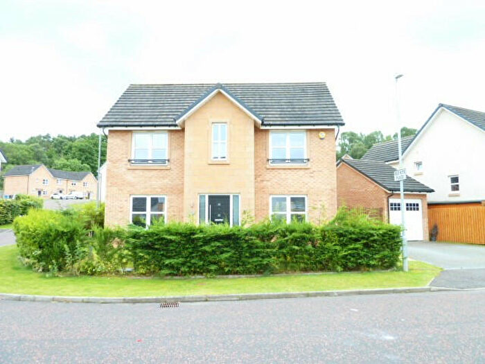 4 Bedroom Detached House For Sale In Red Kite Place, Hamilton, Lanarkshire, ML3