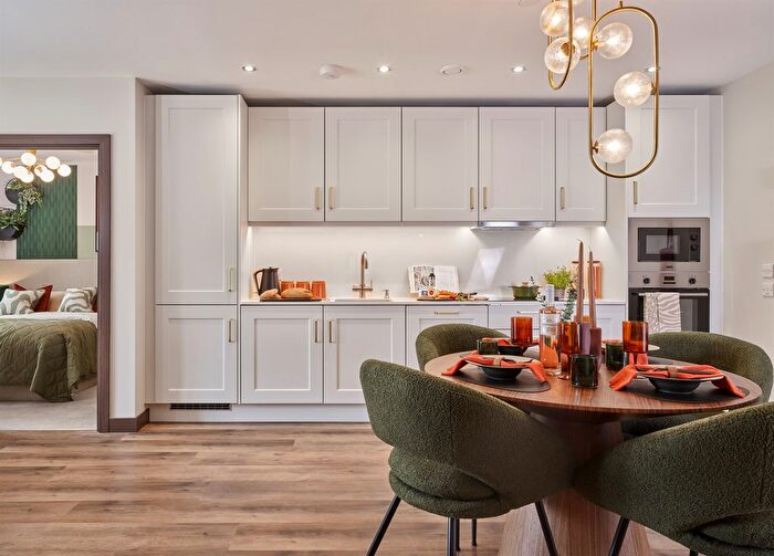 2 Bedroom Flat For Sale In Abbey Quay, Abbey Road, Barking, IG1