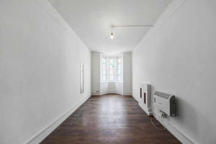 3 Bedroom Flat To Rent In Scott Ellis Gardens, St Johns Wood, NW8