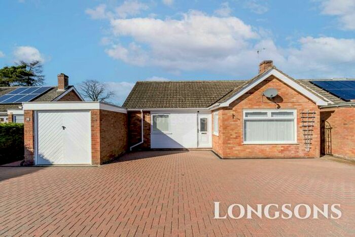 2 Bedroom Detached Bungalow For Sale In Eastfields, Narborough, PE32