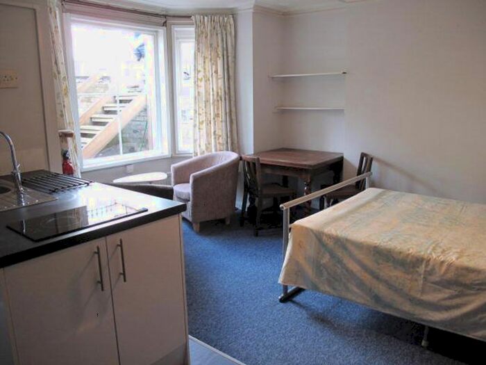 Studio To Rent In Victoria Road, Cambridge, CB4