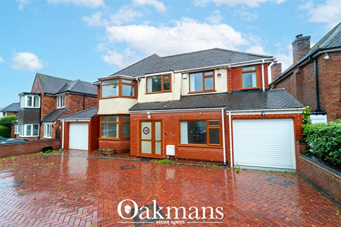 6 Bedroom Detached House To Rent In Yew Tree Lane, Solihull, West Midlands, B91