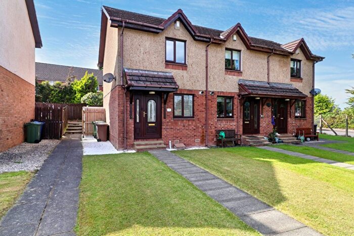 2 Bedroom End Terrace House For Sale In Castleview Drive, Paisley, Renfrewshire, PA2
