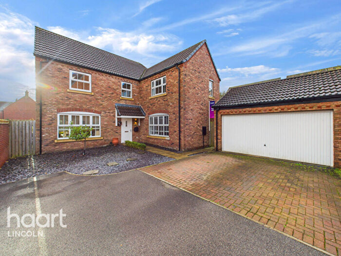 4 Bedroom Detached House For Sale In Bobbin Lane, Lincoln, LN2