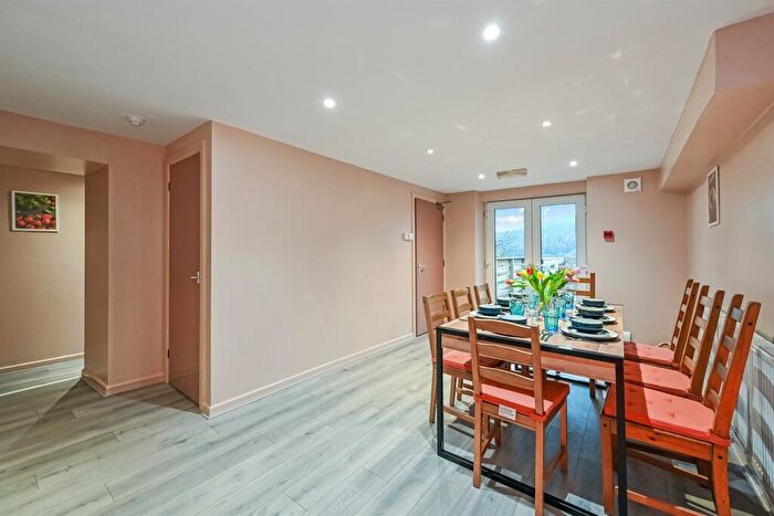 1 Bedroom House To Rent In Wood Road, Pontypridd, CF37