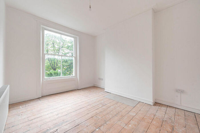 Studio For Sale In Caversham Road, Kentish Town, London, NW5