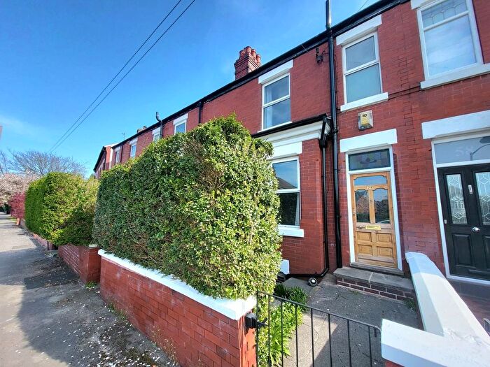 2 Bedroom Terraced House To Rent In Heaton Road, Heaton Norris, Stockport, SK4