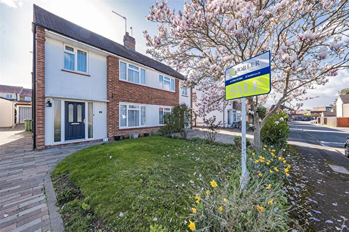 3 Bedroom Semi Detached House For Sale In Greenacre, Windsor, SL4