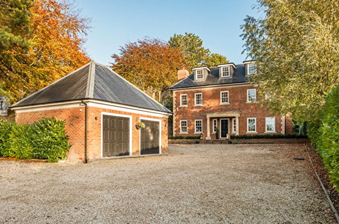 6 Bedroom Detached House For Sale In Ham Road, Liddington, Swindon, SN4