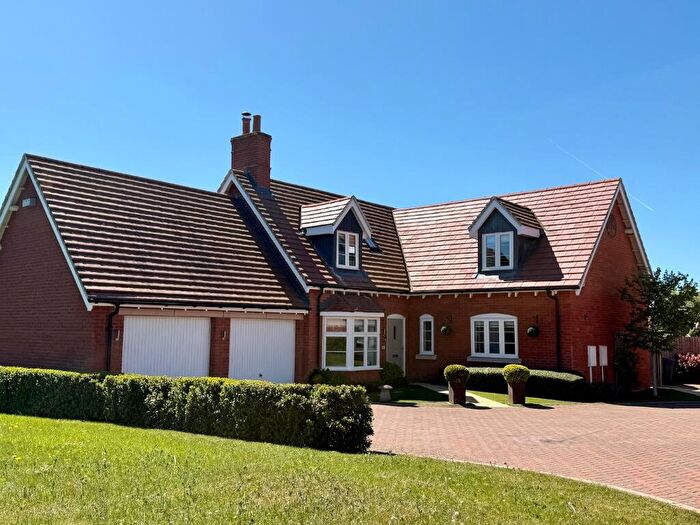 4 Bedroom Detached House For Sale In Skylark Road, Alderminster, Stratford Upon Avon, CV37