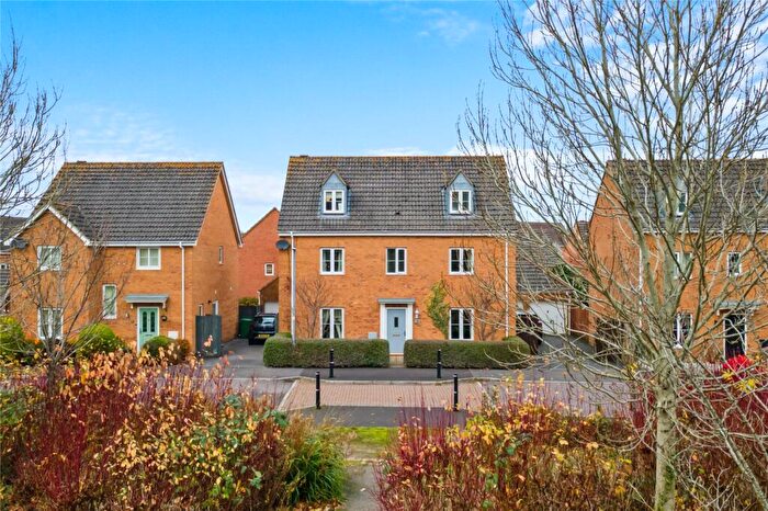 5 Bedroom Detached House For Sale In Bashkir Road, Westbury, BA13