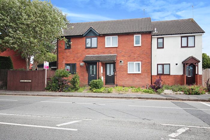 2 Bedroom End Of Terrace House For Sale In Oliver Street, Rugby, CV21