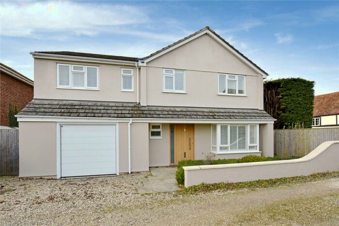 4 Bedroom Detached House To Rent In Quaker Lane, Warborough, Wallingford, Oxfordshire, OX10