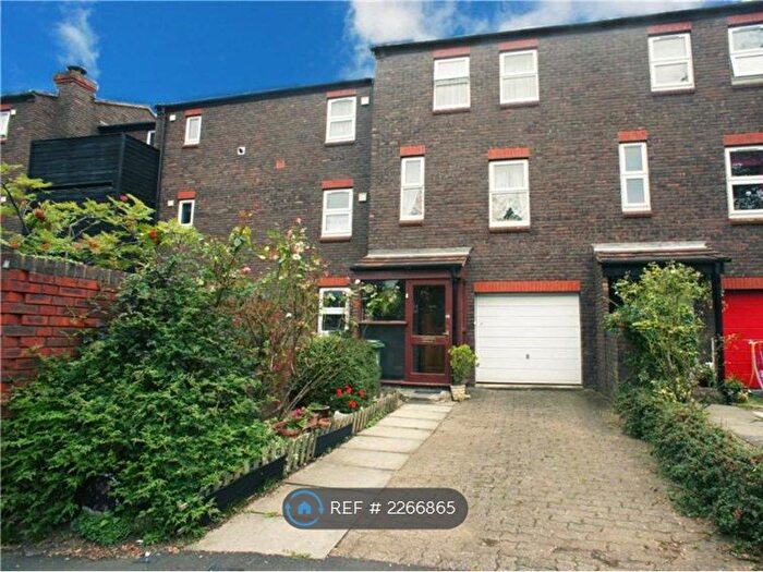 3 Bedroom Terraced House To Rent In Aspen Green, Belvedere, DA18