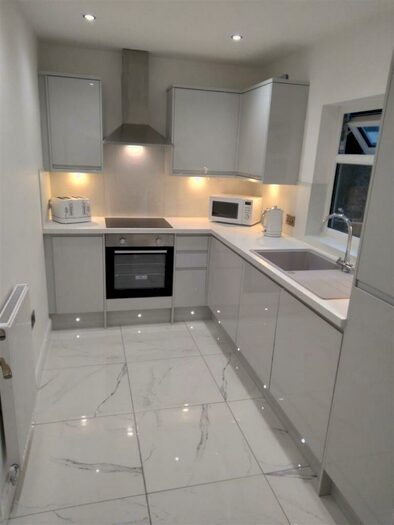 3 Bedroom Private Hall To Rent In Stonewell, Lancaster, LA1