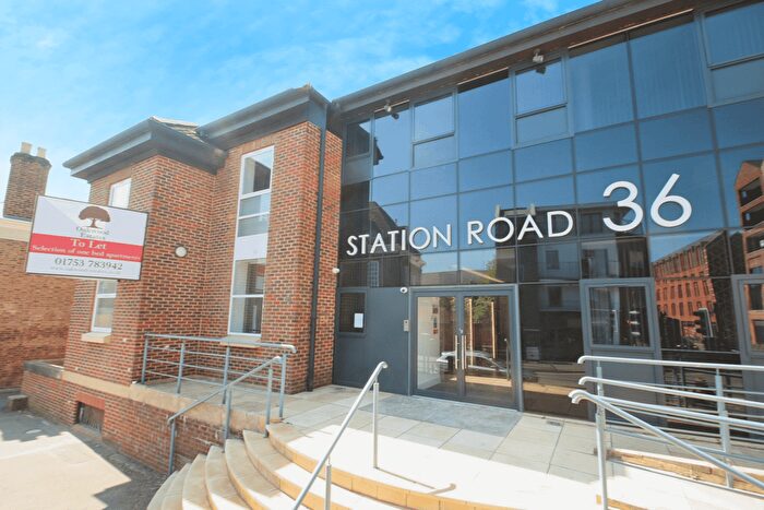 1 Bedroom Flat To Rent In Centrum House, Station Road, Egham, TW20