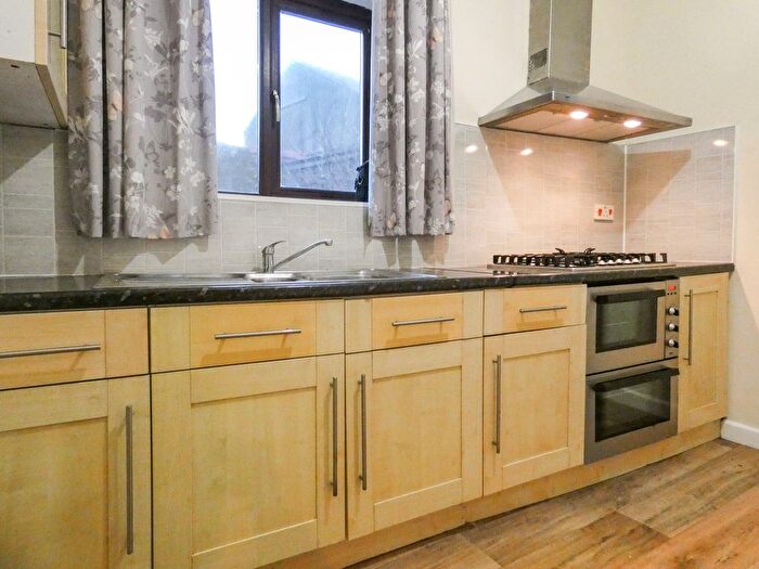 1 Bedroom Flat To Rent In Dyffryn Road, Taibach, SA13