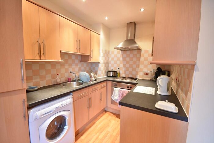 3 Bedroom Flat To Rent In Tavistock Road, Jesmond, NE2