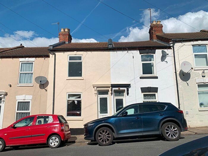 2 Bedroom House To Rent In Lower Priory Street, Northampton, NN1