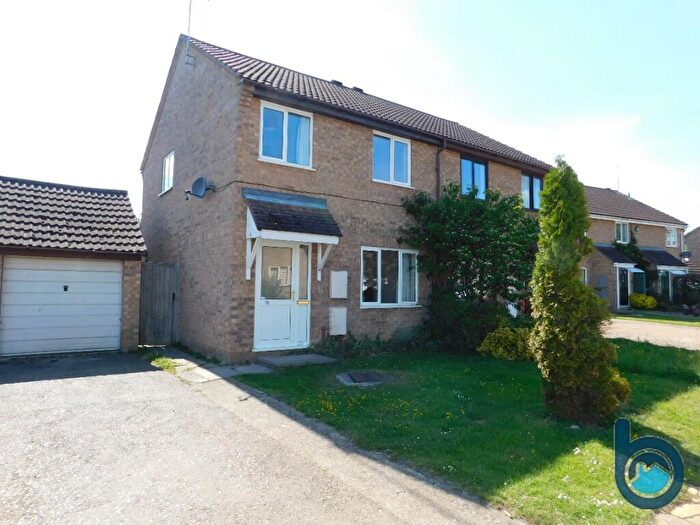 3 Bedroom Semi-Detached House To Rent In Sellers Grange, Peterborough, Cambridgeshire, PE2